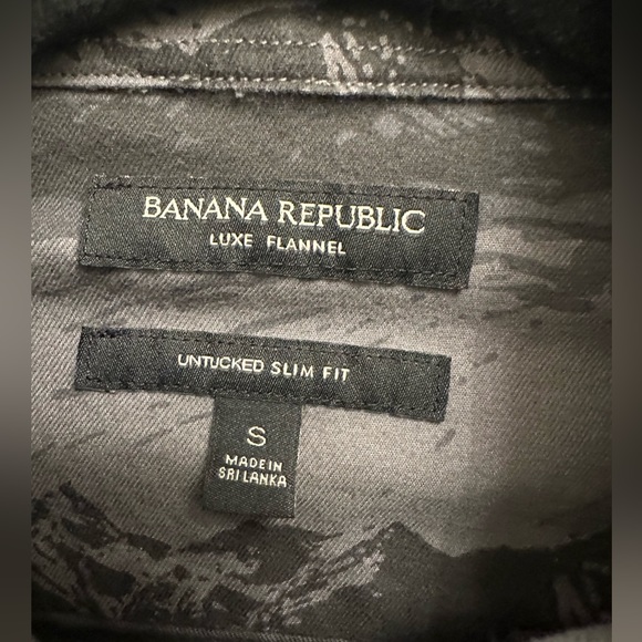 Banana Republic Luxe Flannel - Picture 3 of 3